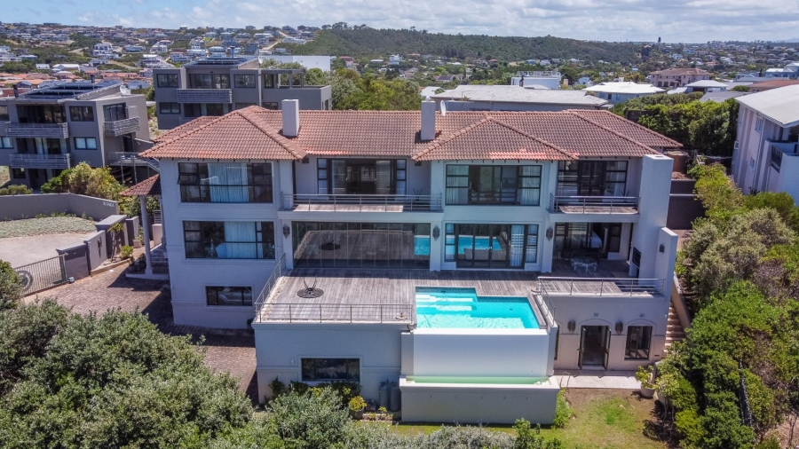 5 Bedroom Property for Sale in Solar Beach Western Cape